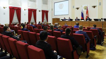В День российского парламентаризма Александр Сапронов принял участие в заседании Совета молодых депутатов Волгоградской области