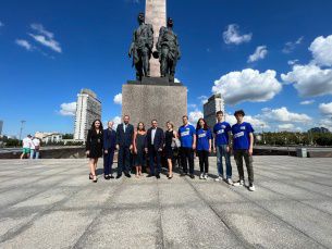 В Петербурге почтили память участников Ленинградской битвы