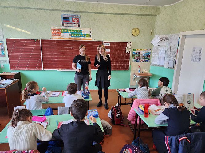 Донбасские школы начали обучение информационной безопасности